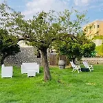 Numero20 Bed & Breakfast 4*