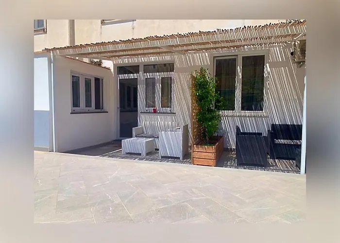 לינה וארוחת בוקר Numero20