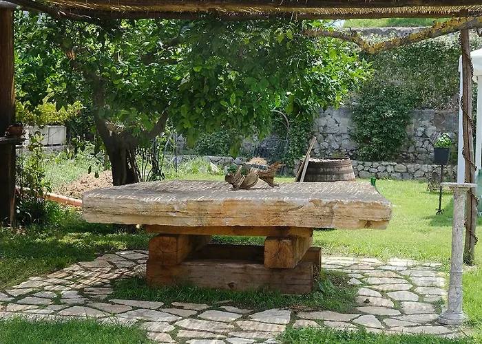 לינה וארוחת בוקר Numero20 אנה קאפרי